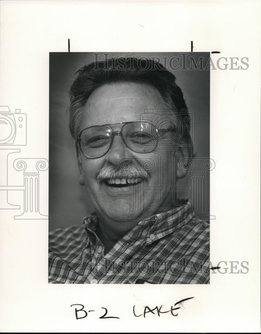 1990 Press Photo Dave Paoly, owner of Luigis - Historic Images