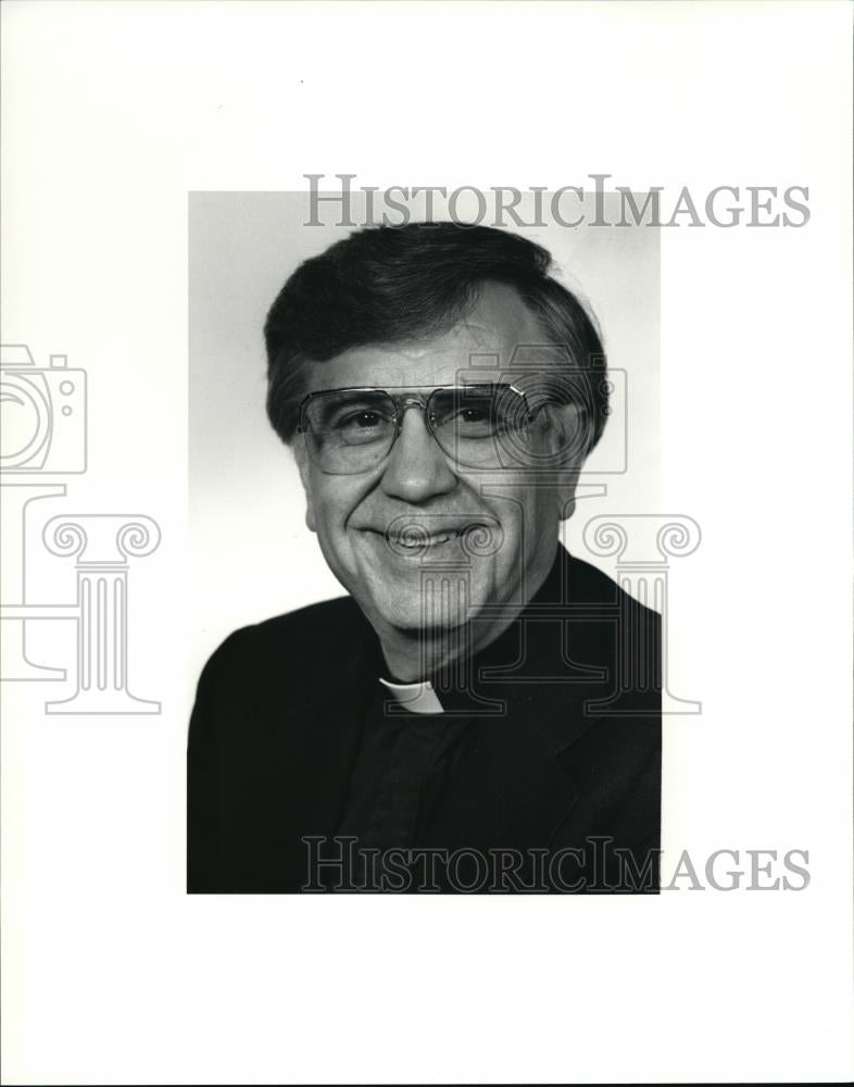 1990 Press Photo Rev. Peter Metallinos, Demetrious Greek Orthodox Church - Historic Images