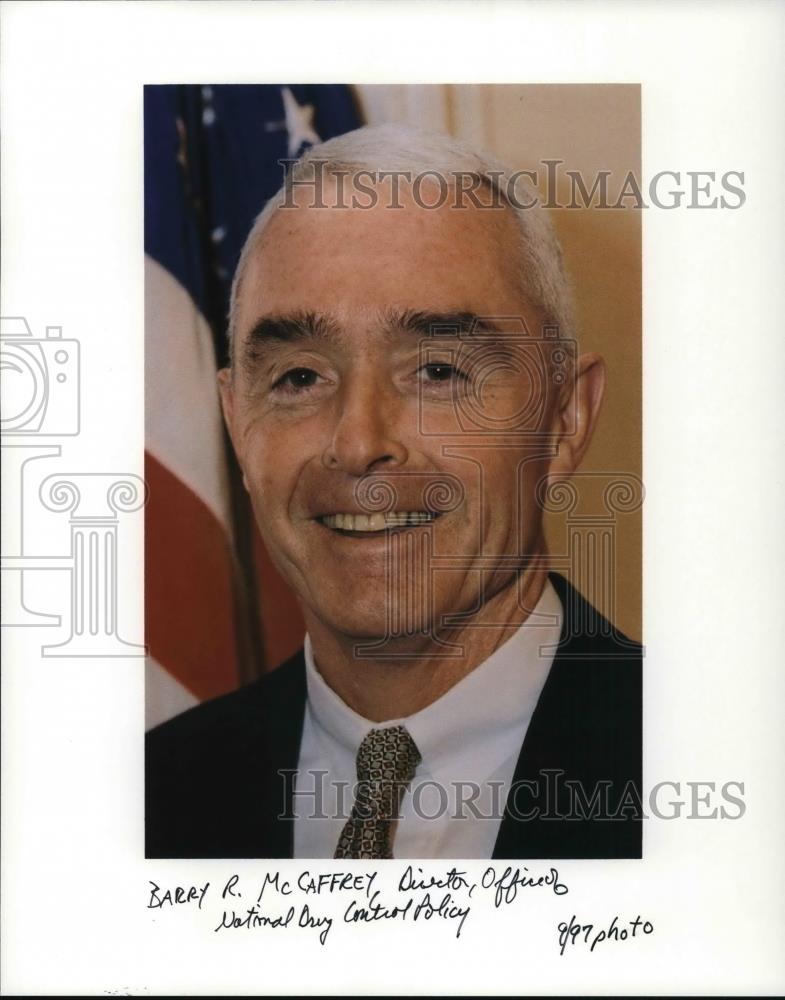 1998 Press Photo Barry R. McCaffrey, Dir, Office of Natl Dry Control Policy - Historic Images
