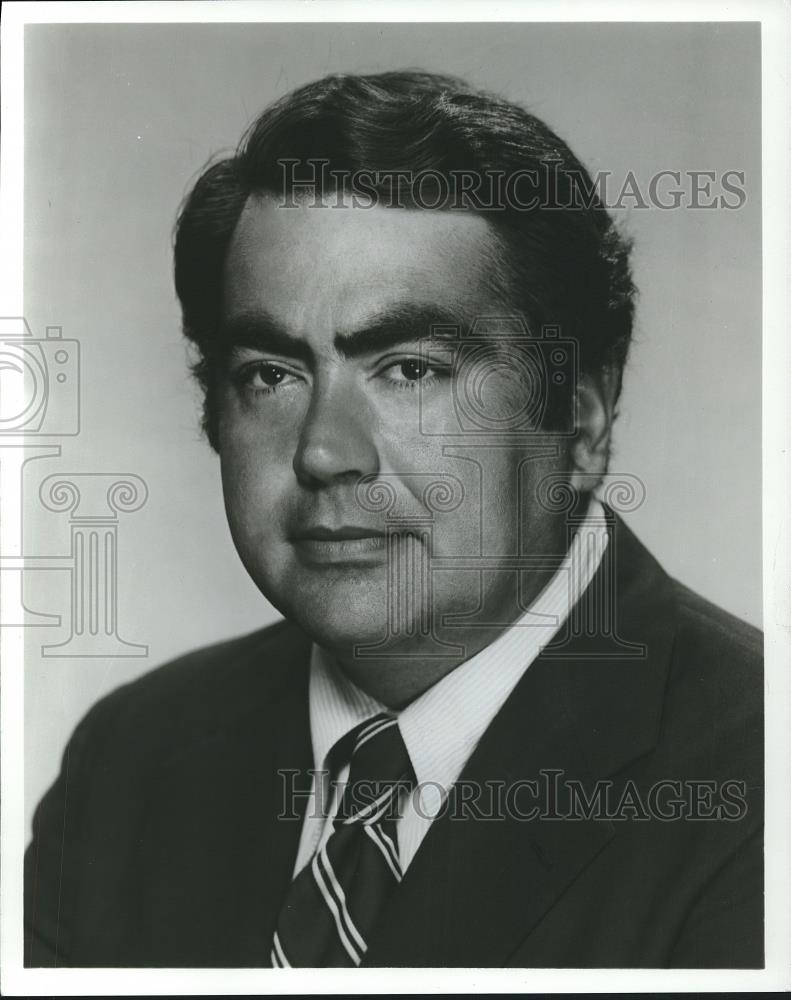 Press Photo Dean Lampros Vice President Dir Of Finanace Tishman Midwest Mngt - Historic Images