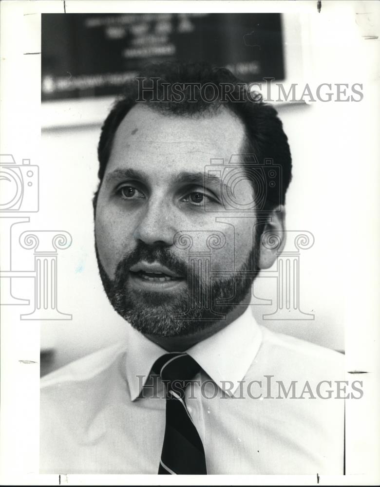 1990 Press Photo Thom Rankin of Real Estate Marketing Corporation - Historic Images