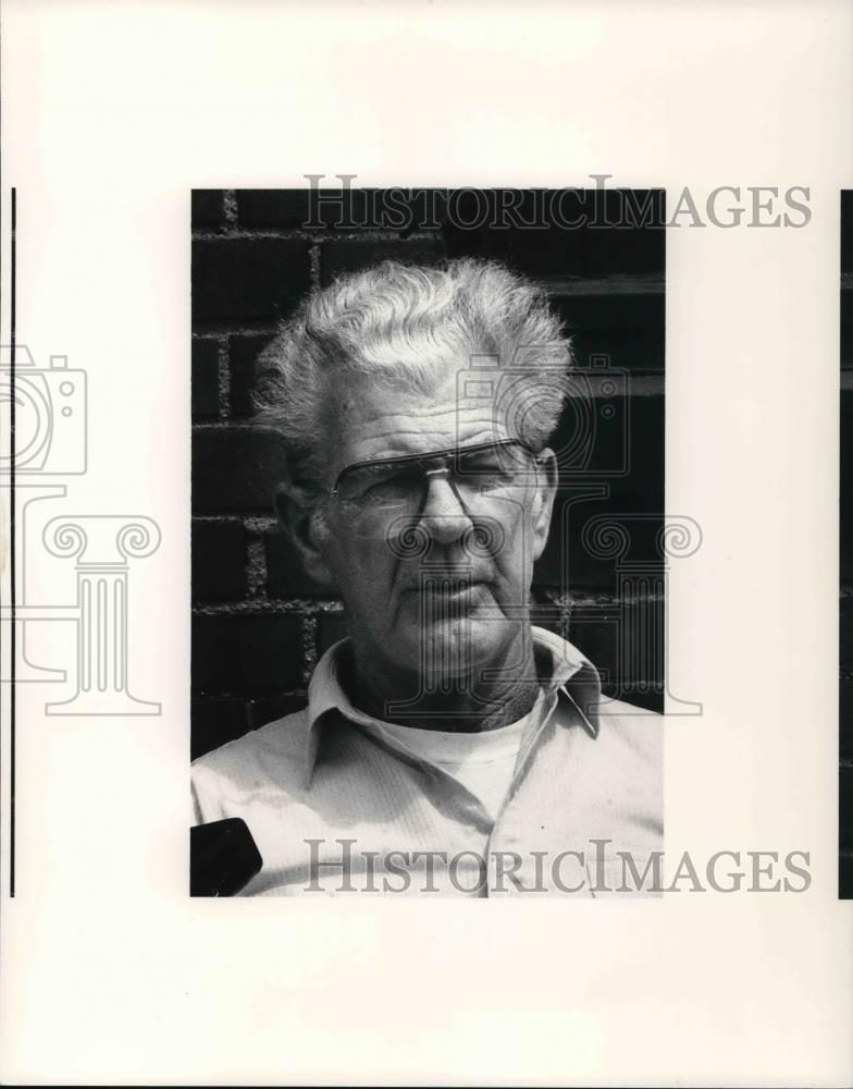 1990 Press Photo Jack Mulhall Stella Maris - Historic Images