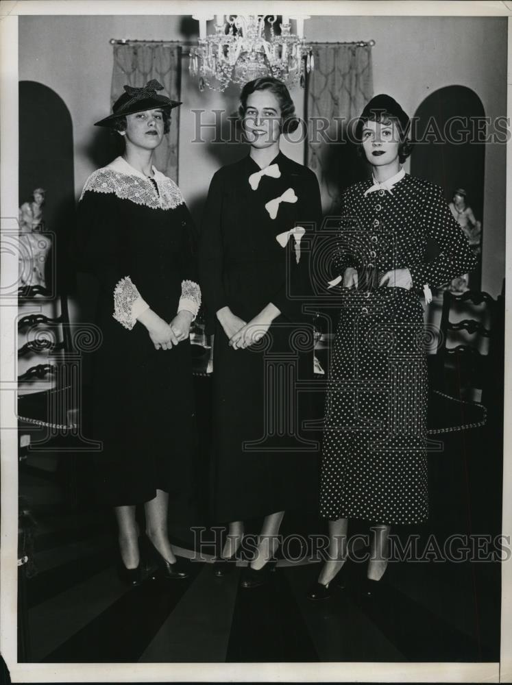 1935 Press Photo Socialites Audrey Jaeckel, Carolyn Thomason, Dorothy Paine - Historic Images