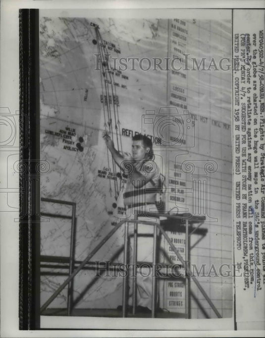 1958 Press Photo SAC's underground control Center - Historic Images