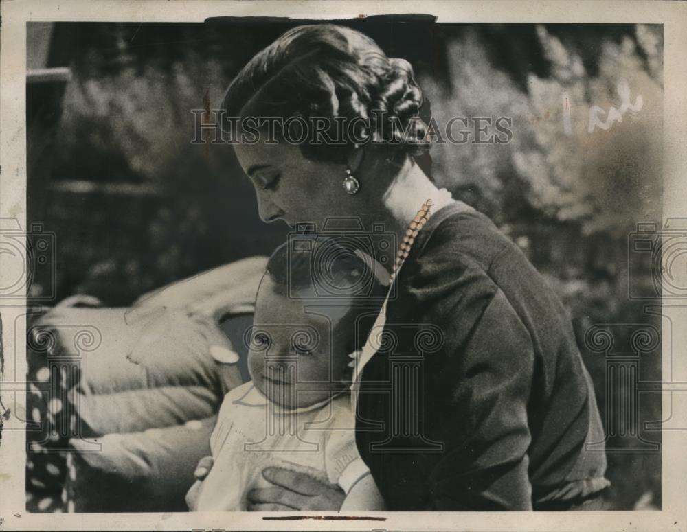 1936 Press Photo Duchess of Kent With Son, Prince Edward - Historic Images