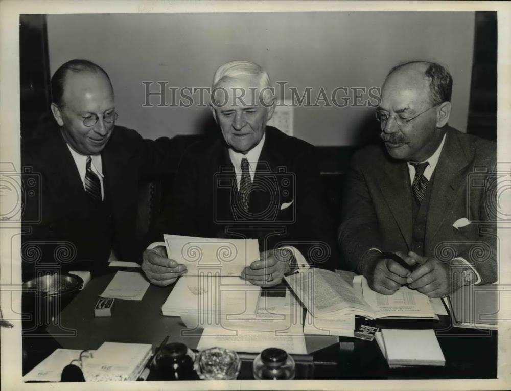 1930 Press Photo George Landick, Jr, Admiral H.A. Wylew, and Admiral M.M Taylor - Historic Images