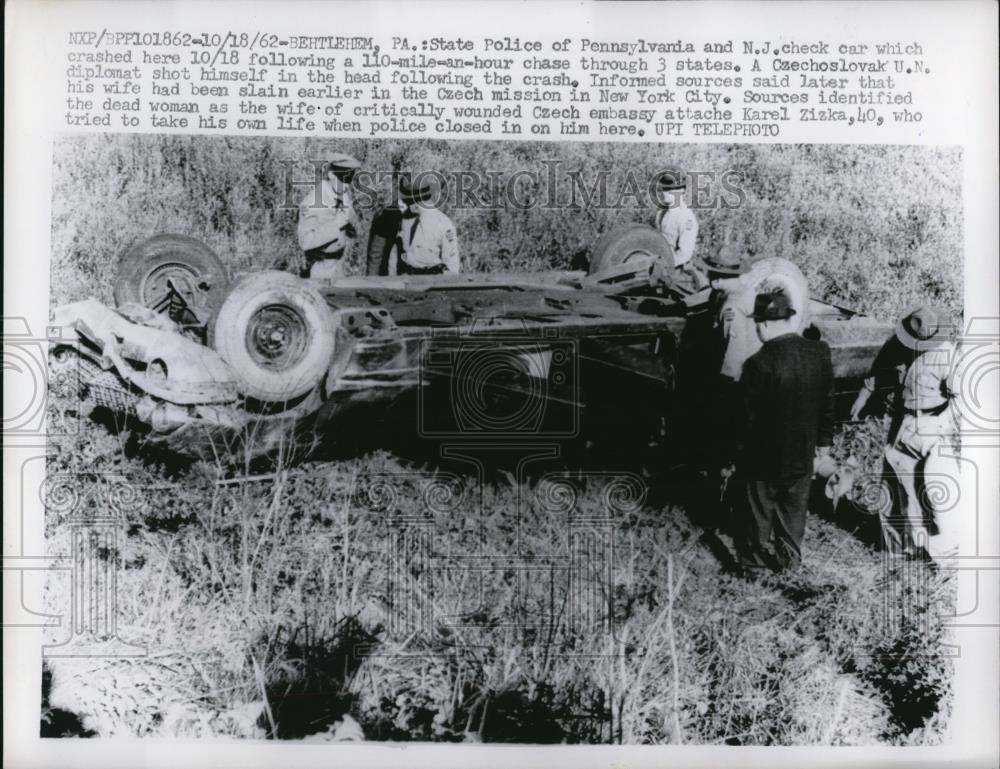 1962 Press Photo Czech Diplomat Kills Himself After High Speed Chase in Pennsylv - Historic Images