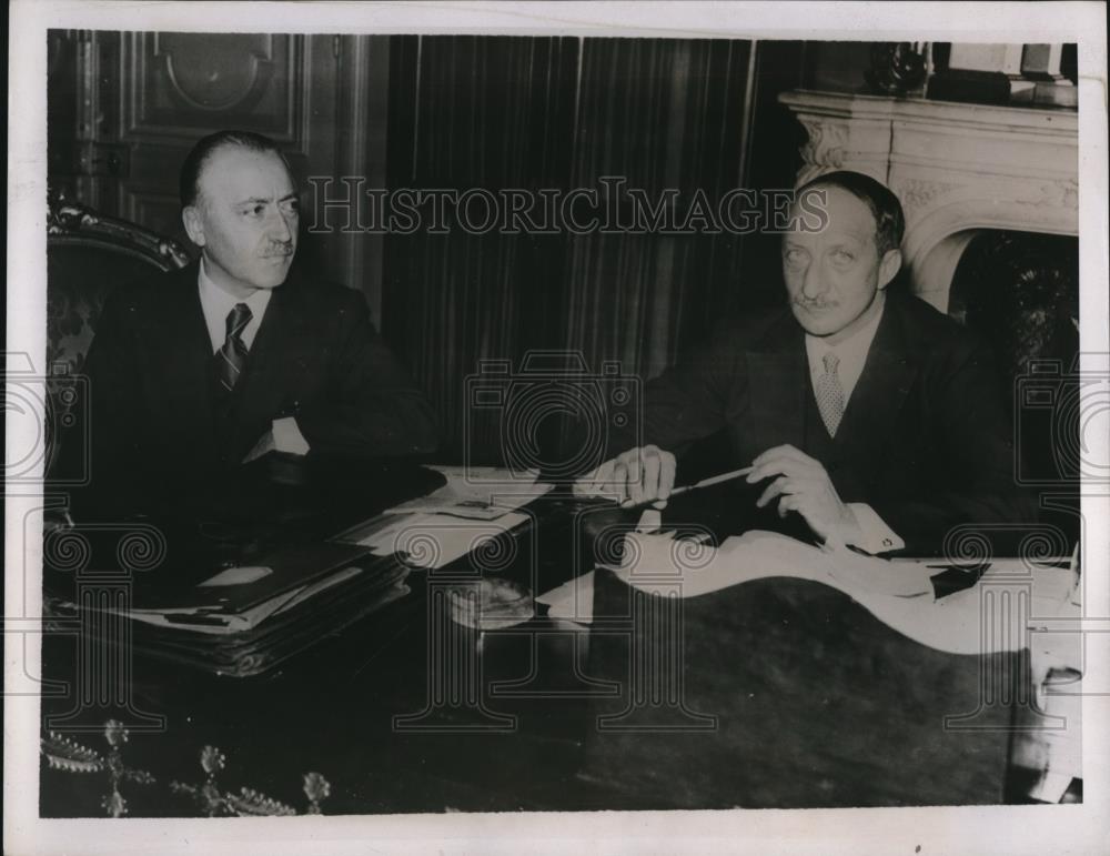 1937 Press Photo Georges Bonnet &amp; Rene Brunet, maps new financial program - Historic Images