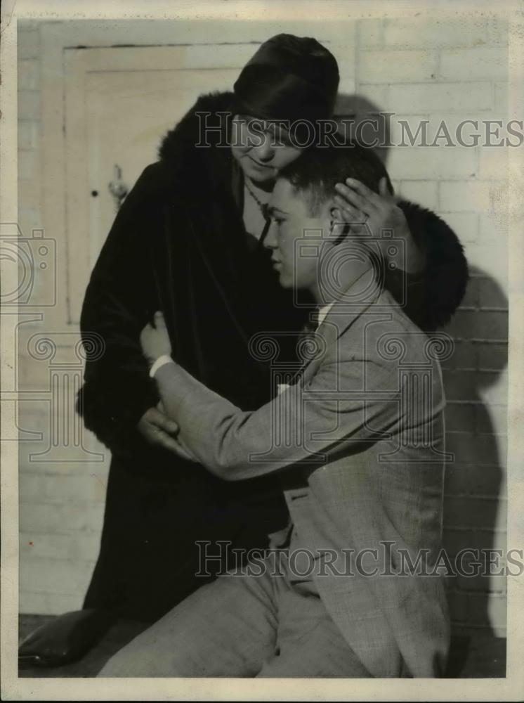 1931 Press Photo Virgil Kirkland, Arlene Draves, and rs. Myrtle Kirkland - Historic Images