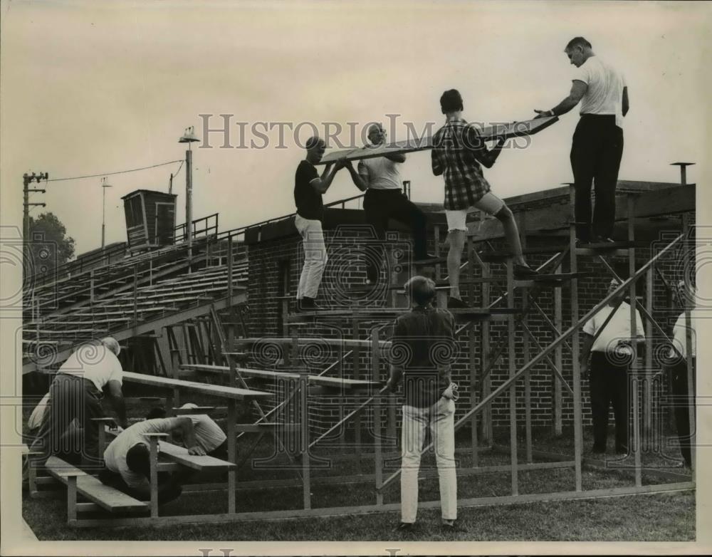 1965 Press Photo of the Fairview Park High School. - Historic Images