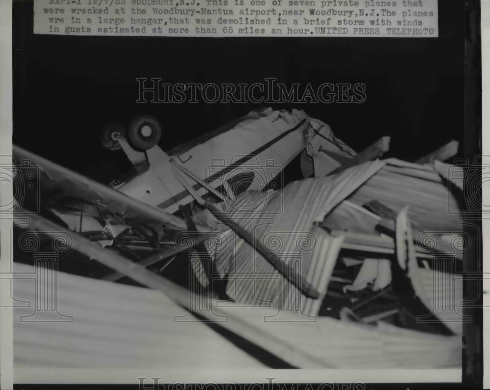 1953 Press Photo Woodbury NJ airplane wreck at the airport - Historic Images