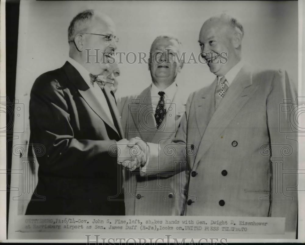 1952 Press Photo Gov. John S. Pine, President Dwight D. Eisenhower, James Duff - Historic Images