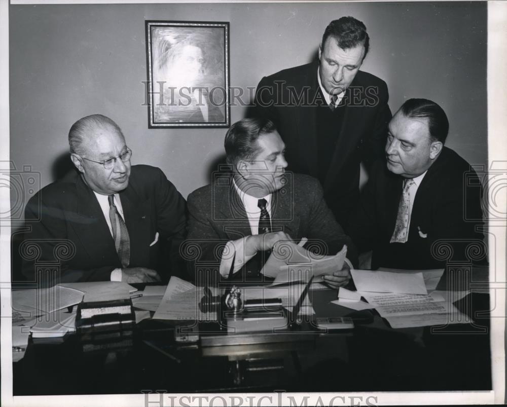 1956 Press Photo National Boxing Assn. Abe Kotzen, Lou Radzienda, and joe Walker - Historic Images