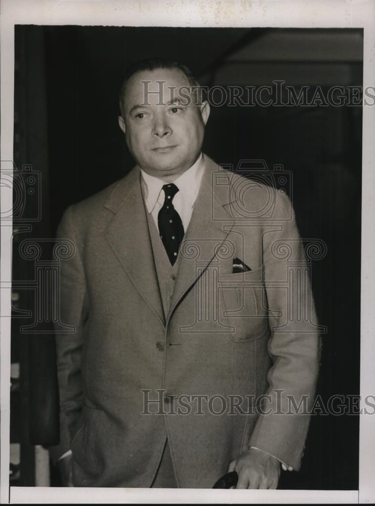 1938 Press Photo David Sarnoff on Liner Ile De France Arriving in New York - Historic Images