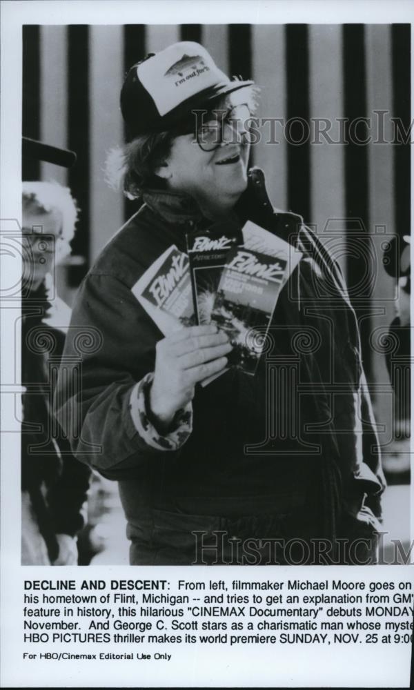 1991 Press Photo Michael Moore director of Decline & Descent - Historic Images