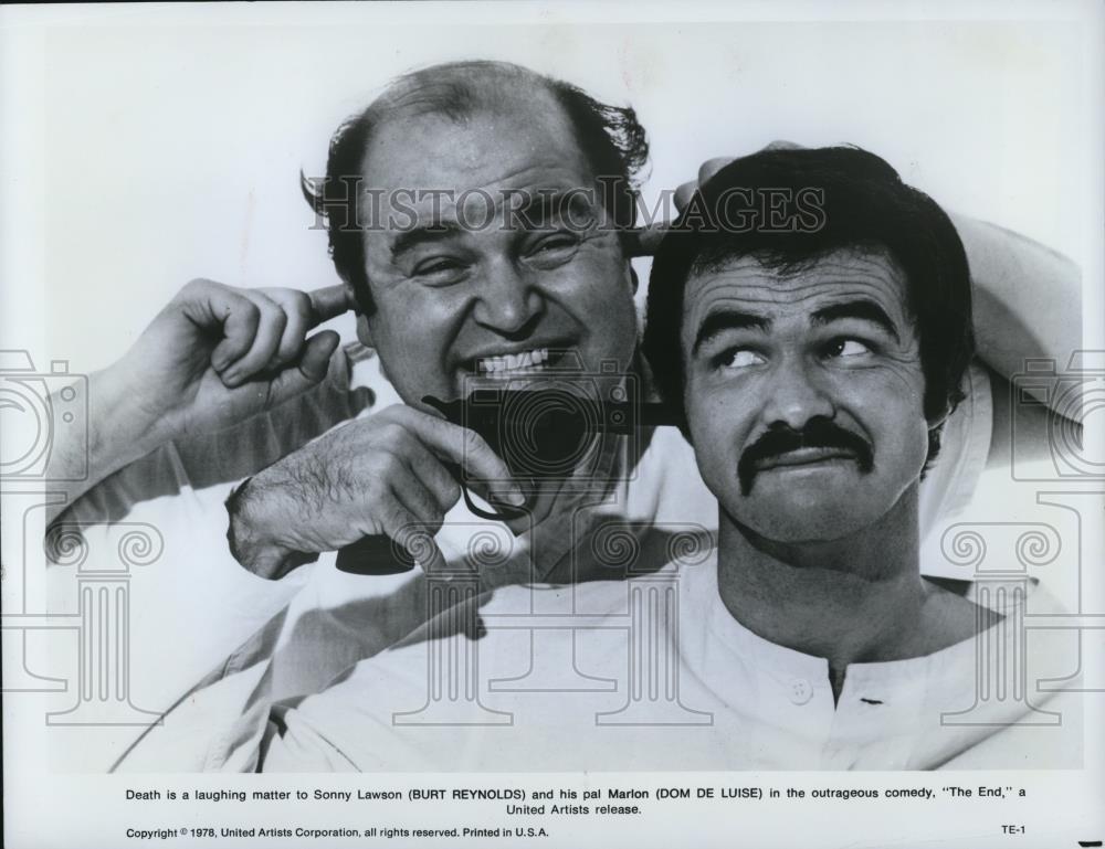 1978 Press Photo Burt Reynolds& Dom De Luise in The End - Historic Images
