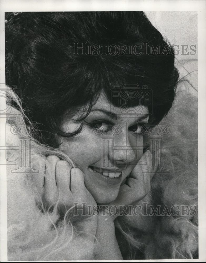 1971 Press Photo Debbie Bell Flager - cvp50310 - Historic Images