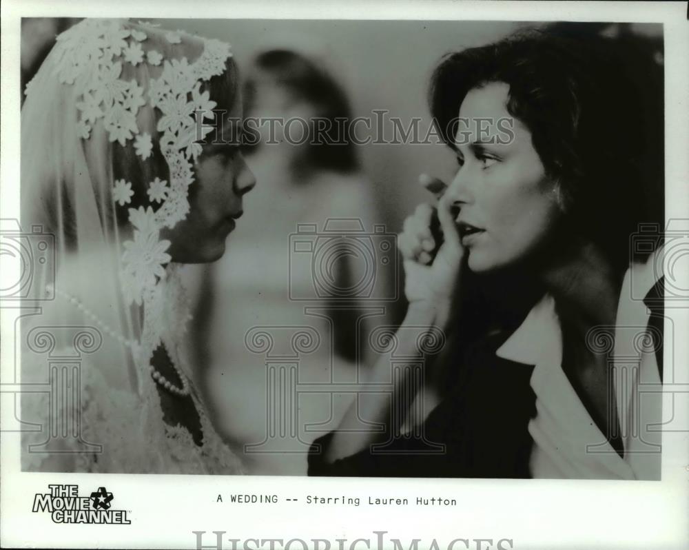 1986 Press Photo Lauren Hutton in "A Wedding" - cvp44841 - Historic Images