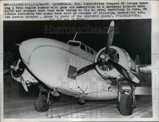 1958 Press Photo 23 Cubans held on charges of violating neutrality act Florida - Historic Images