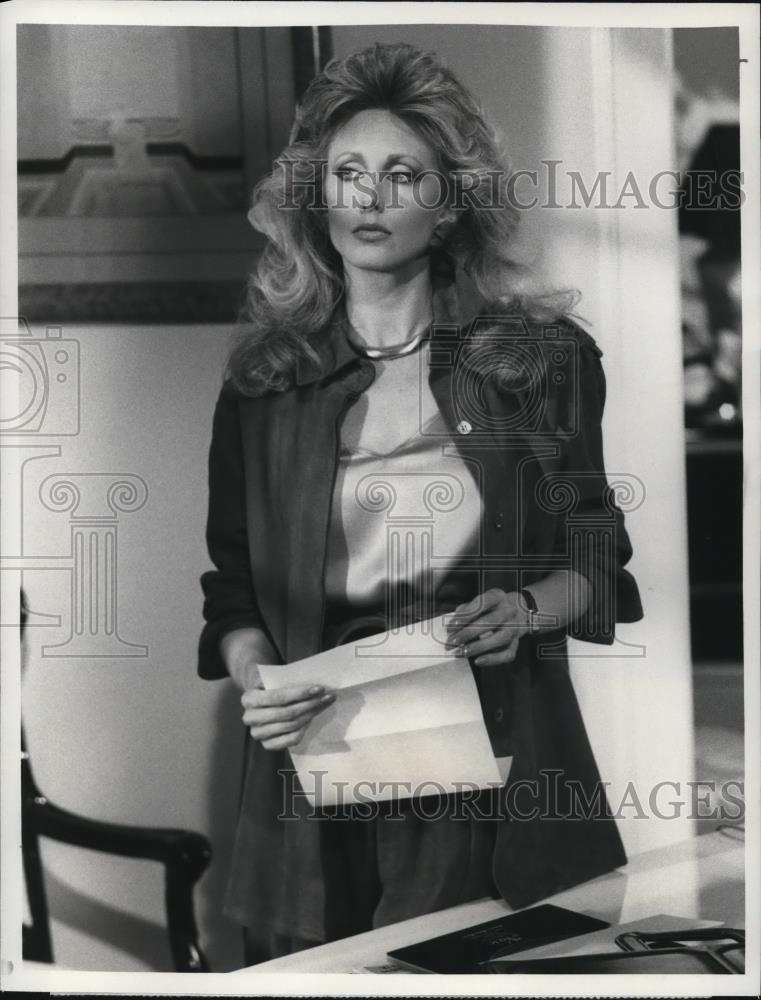 1985 Press Photo Morgan Fairchild in &quot;Flacon Crest&quot; - cvp48840 - Historic Images