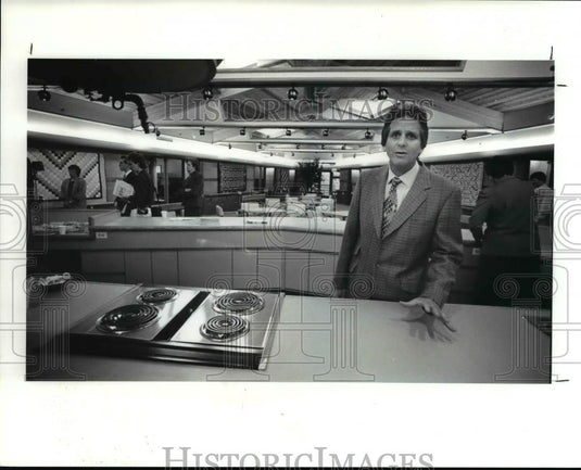 1989 Press Photo Stephen Nemtin, Heather Hill - Historic Images