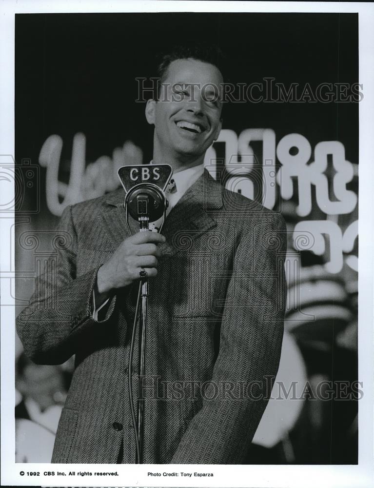 1992 Press Photo Philip Casnoff in Sinatra - cvp68299 - Historic Images