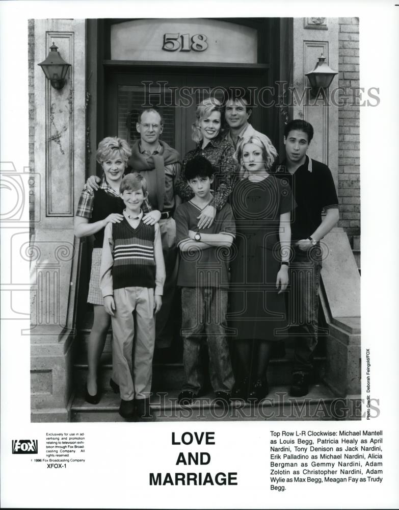 1998 Press Photo Cast Members of Love &amp; Marriage - Historic Images