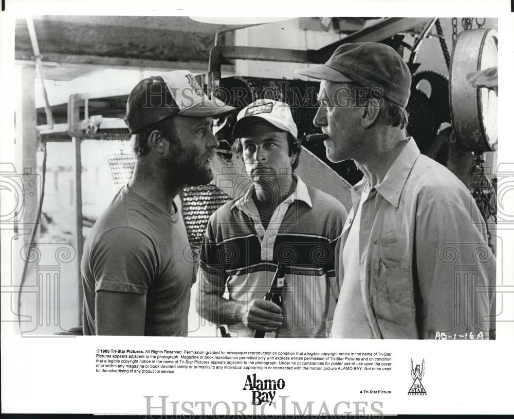1987 Press Photo Movie Alamo Bay - cvp57180 - Historic Images