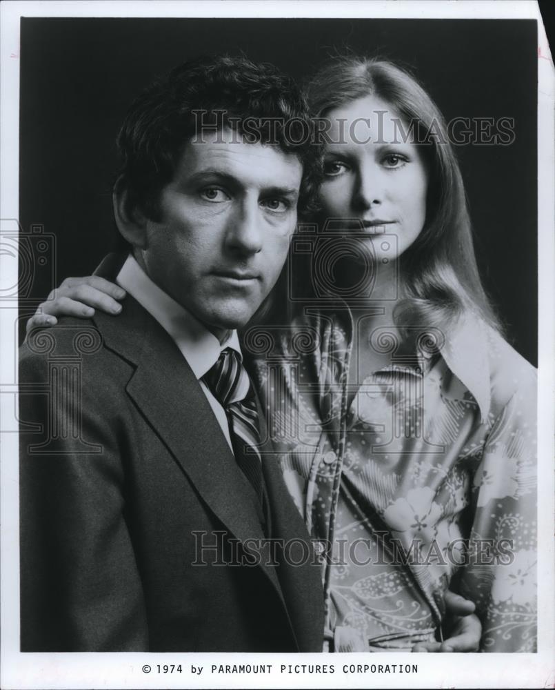 1974 Press Photo Barry Newman and Susan Haway - cvp72645 - Historic Images