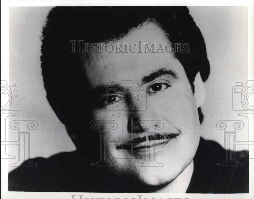 1989 Press Photo Wayne Newton - Historic Images