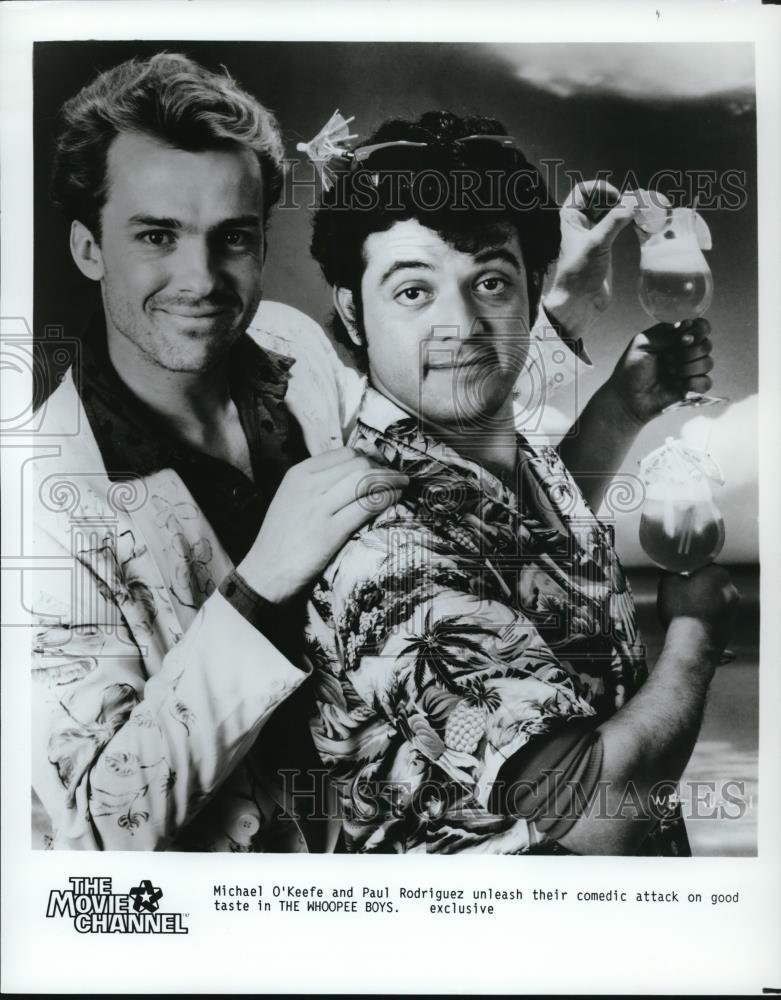 1987 Press Photo Michael O&#39;Keefe and Paul Rodriguez star in The Whoopee Boys - Historic Images