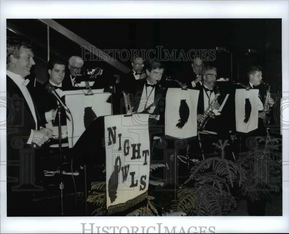 1996 Press Photo The Night Owls plays at Cleveland Museum of Art&#39;s Summer Eve - Historic Images