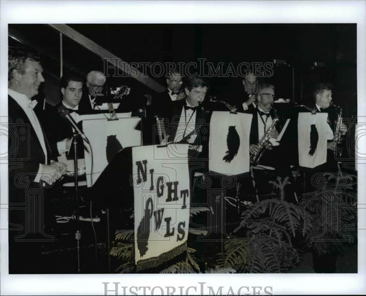 1996 Press Photo The Night Owls plays at Cleveland Museum of Art's Summer Eve - Historic Images