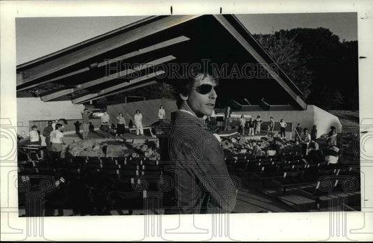 1985 Press Photo Producer James Levin at the Zoo Theater - Historic Images