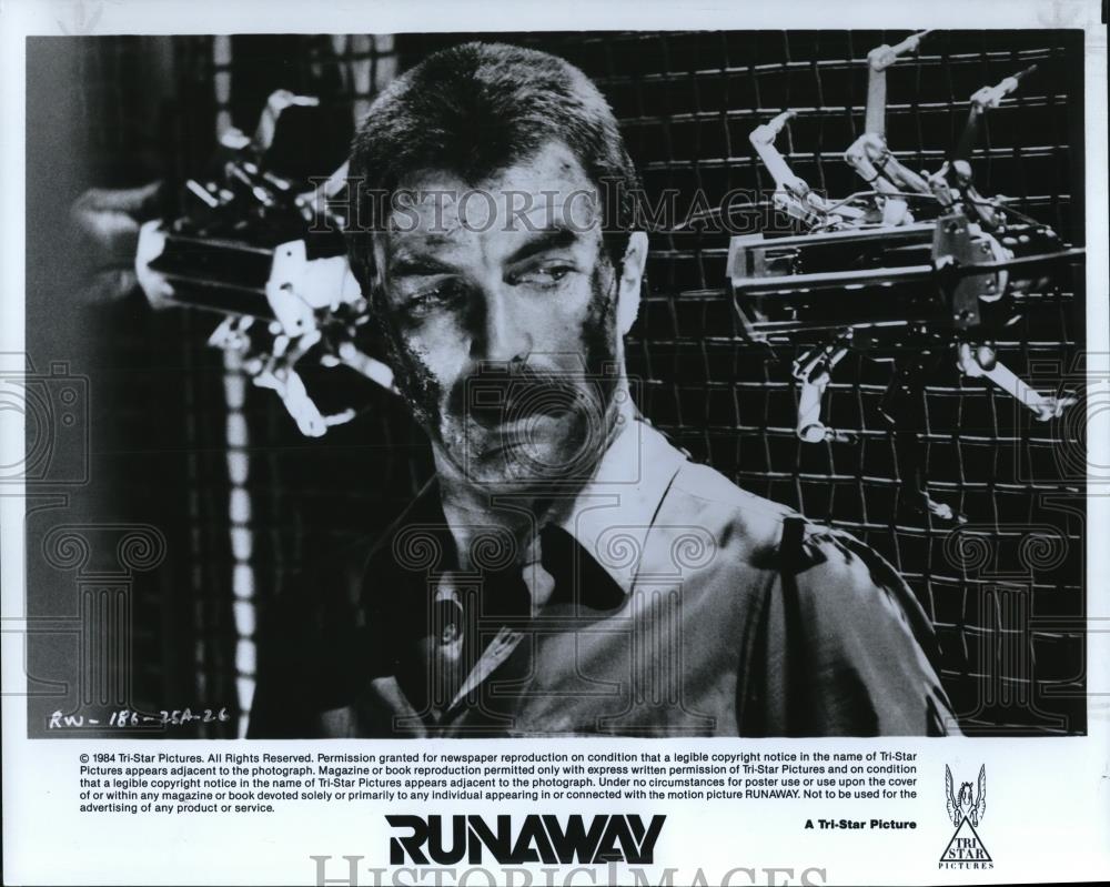 1984 Press Photo Scene from Runaway - cvp43371 - Historic Images
