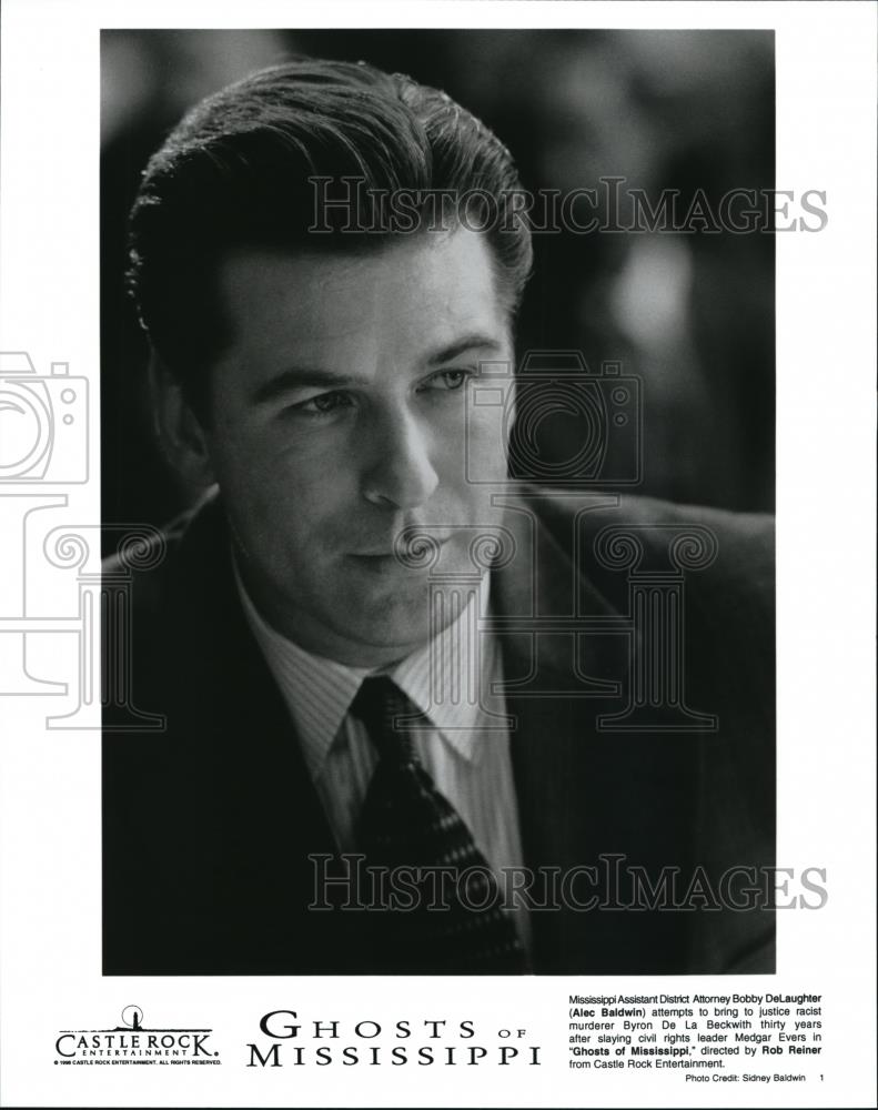 1996 Press Photo Alec Baldwin as Bobby DeLaughter in Ghosts of Mississippi - Historic Images