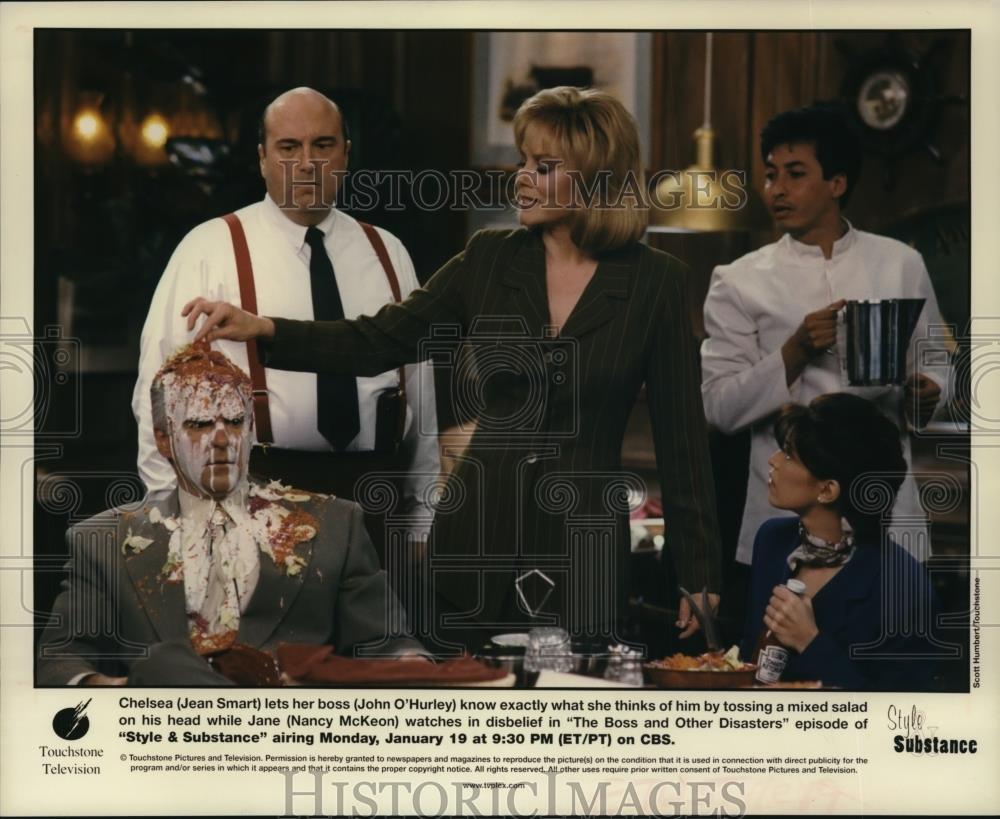 Undated Press PhotoJean Smart, John O'Hurley & Nancy McKeon in Style & Substance - Historic Images