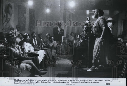 1983 Press Photo Clint Eastwood Linda Hopkins in "Honkytonk Man" - cvp51606 - Historic Images