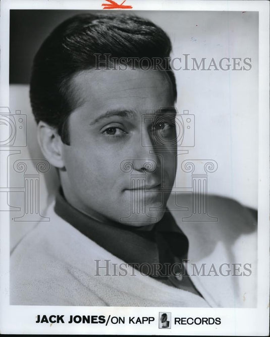 1967 Press Photo Jack Jones - Historic Images