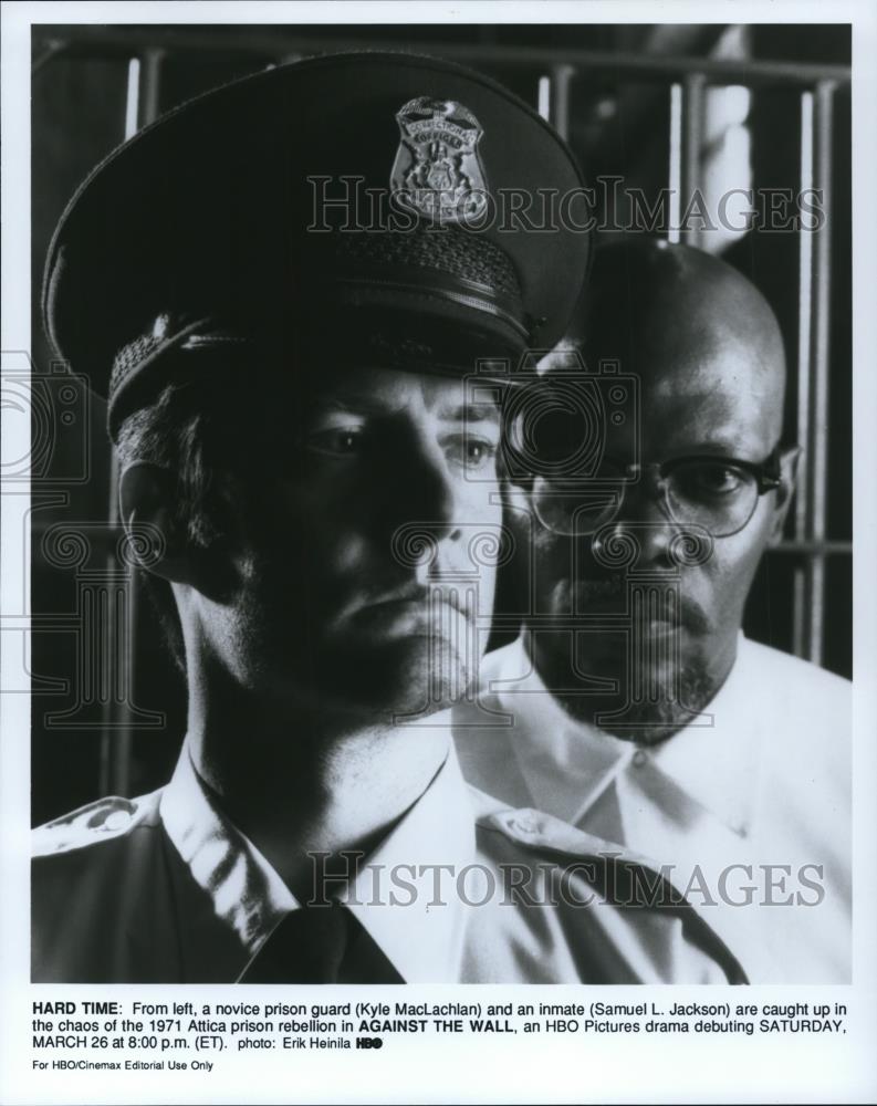 Press Photo Samuel L. Jackson and Kyle MacLachlan star in Against the Wall - Historic Images