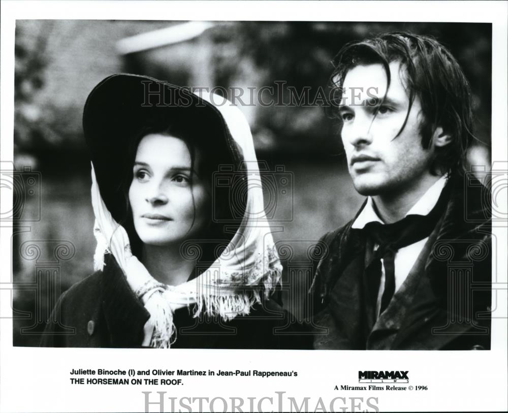 1996 Press Photo Juliette Binoche Olivier Martinez in The Horseman on the Roof - Historic Images