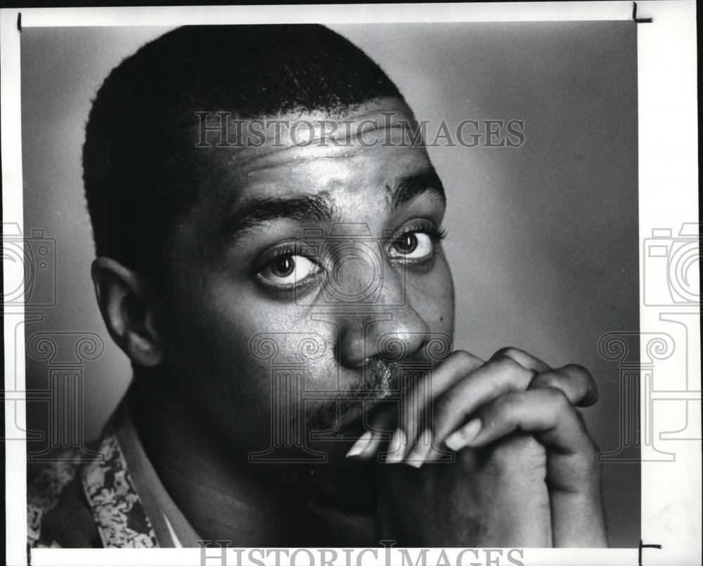 1989 Press Photo Eric Woods complaint with U.S. Civil Rights Commissions - Historic Images