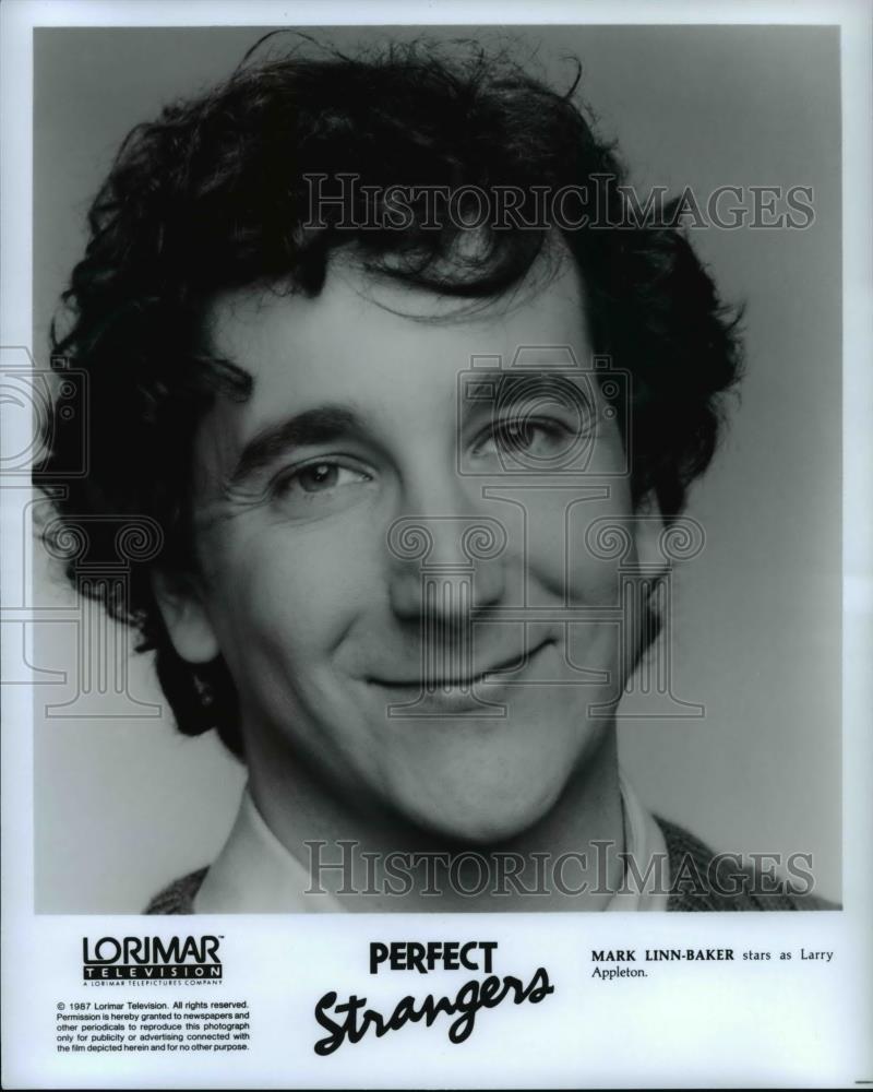 1987 Press Photo Mark Linn-Baker stars as Larry Appleton in Perfect Strangers - Historic Images