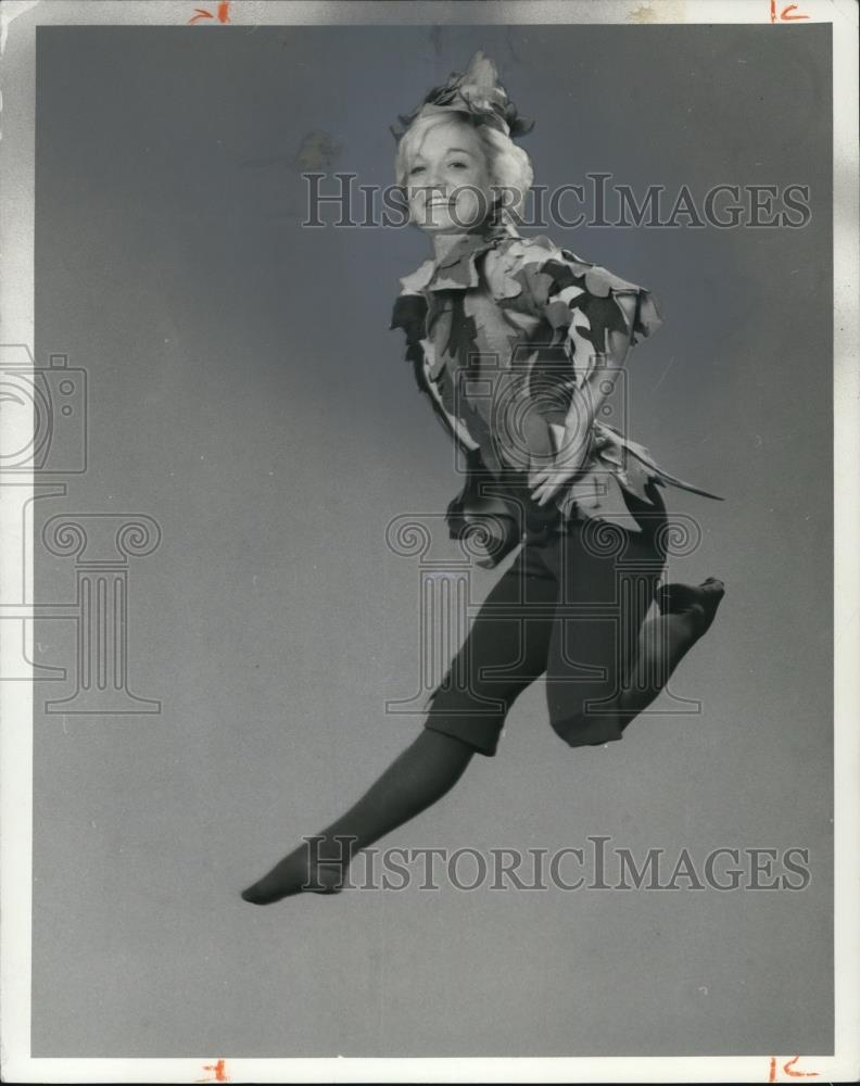1973 Press Photo Cathy Rigby - Historic Images