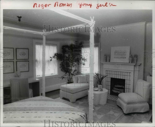 Press Photo The Roger Roman Yoney's girls' room - Historic Images