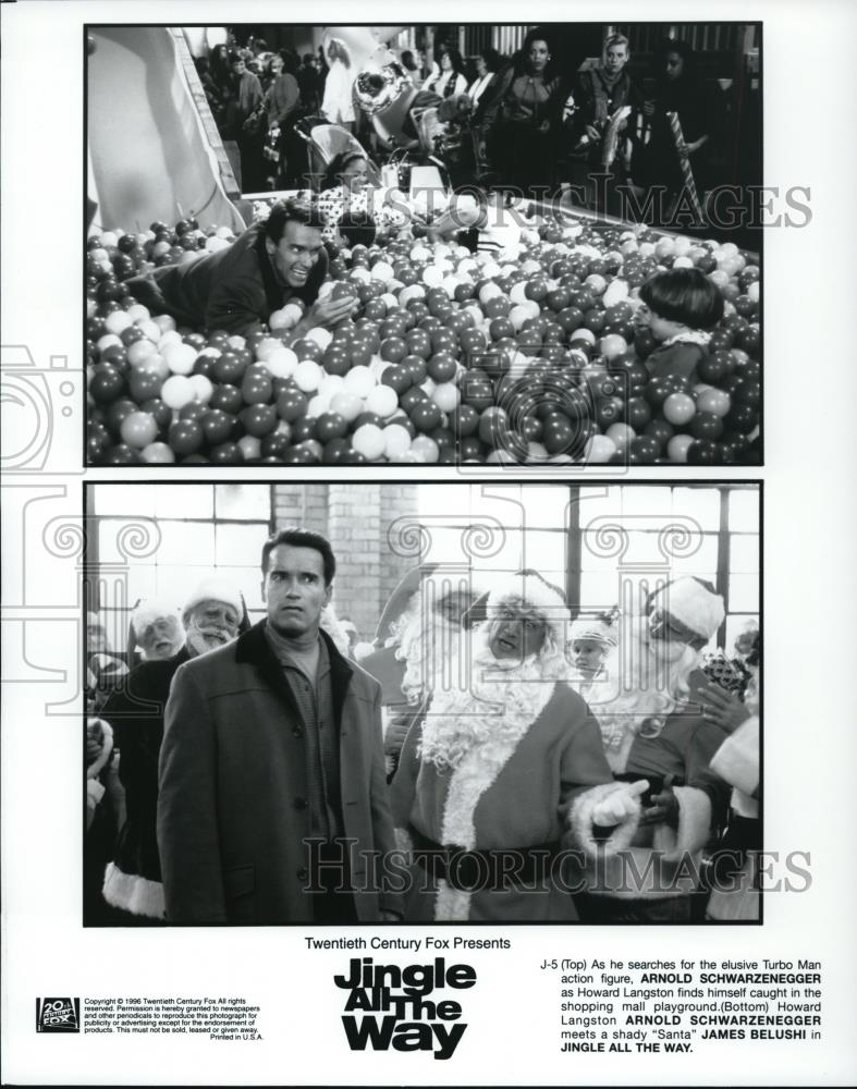 1996 Press Photo Arnold Schwarenegger & James Belushi in Jingle All the Way - Historic Images