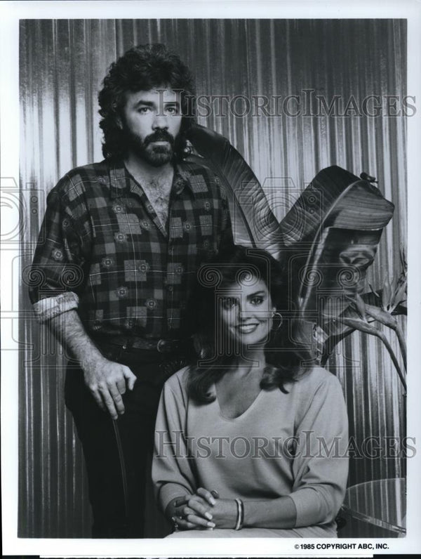 1985 Press Photo Gary Morris and Tracy Scoggins star on Dynasty II The ...