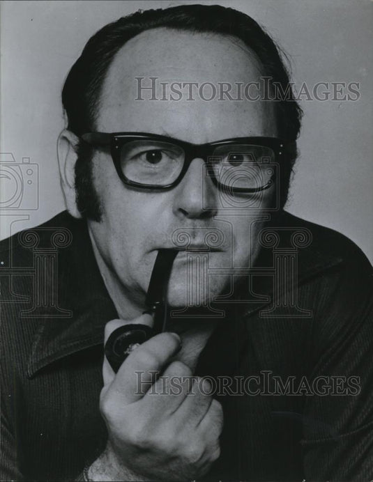 1976 Press Photo Robert M, Nemiroff - Historic Images