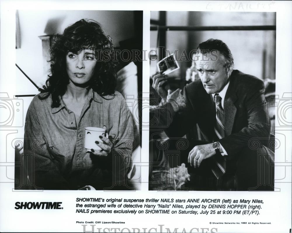 1992 Press Photo Anne Archer and Dennis Hopper star in Nails - Historic Images