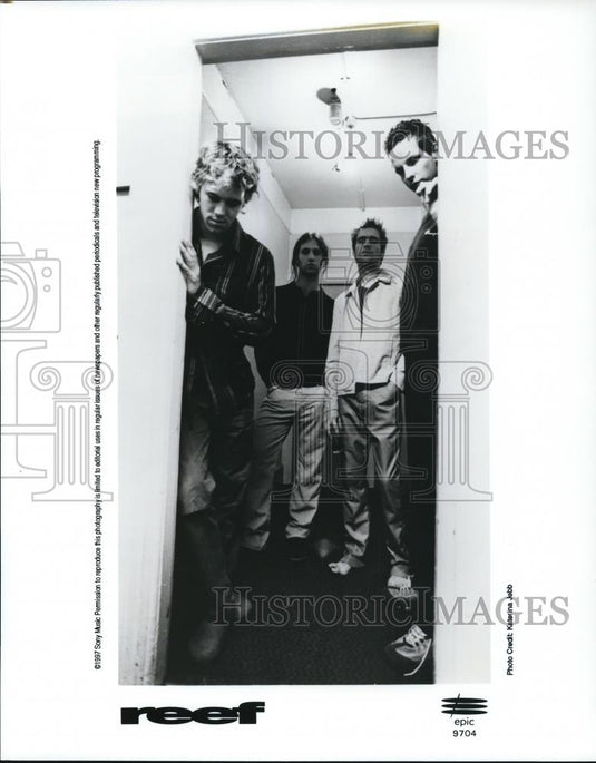 Press Photo Music Group Reef - cvp59075 - Historic Images